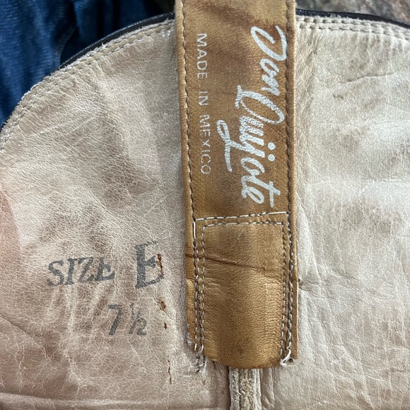 Don Quijote Western Boots in Light Tan - Picture 9 of 13